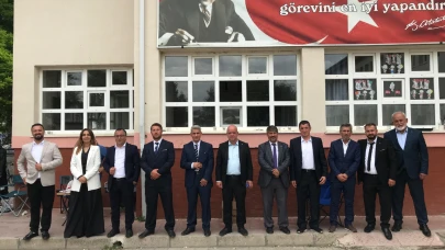 Bursa'da 4 bin seçmen için 11 aday
