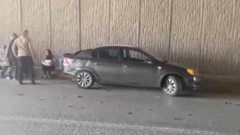 Elazığ'da iki otomobil çarpıştı! 4 yaralı