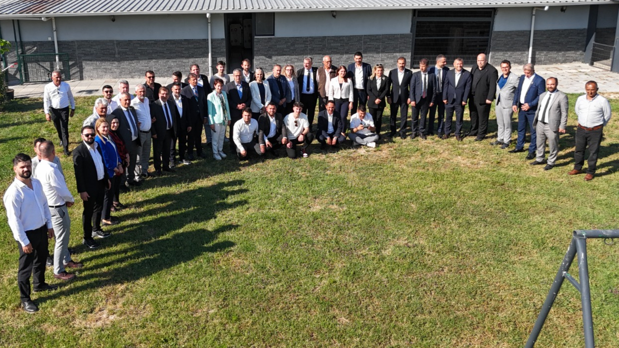 Anahtar Parti Mustafakemalpaşa'da muhtarlarla buluştu