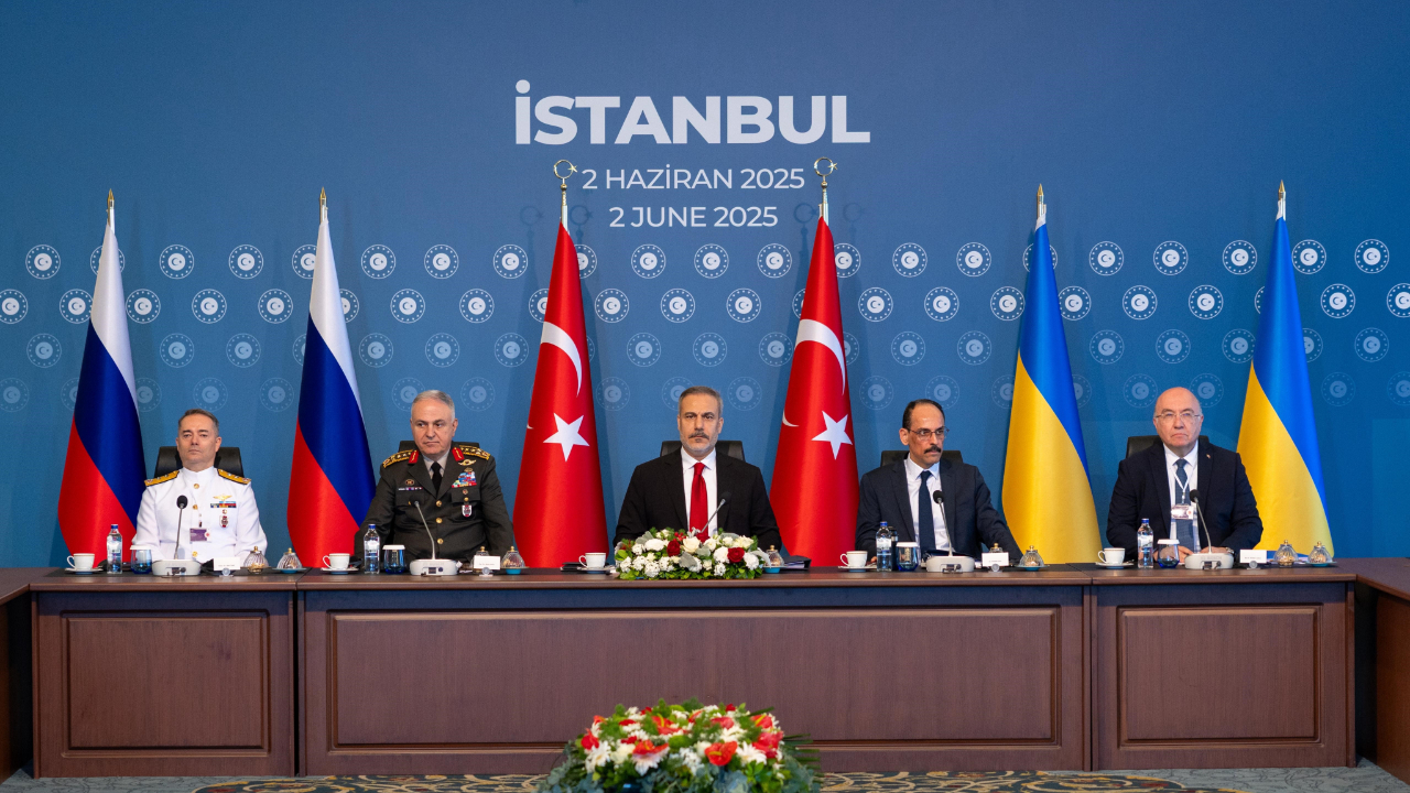 Rus ve Ukrayna heyetleri barış için İstanbul'da buluştu