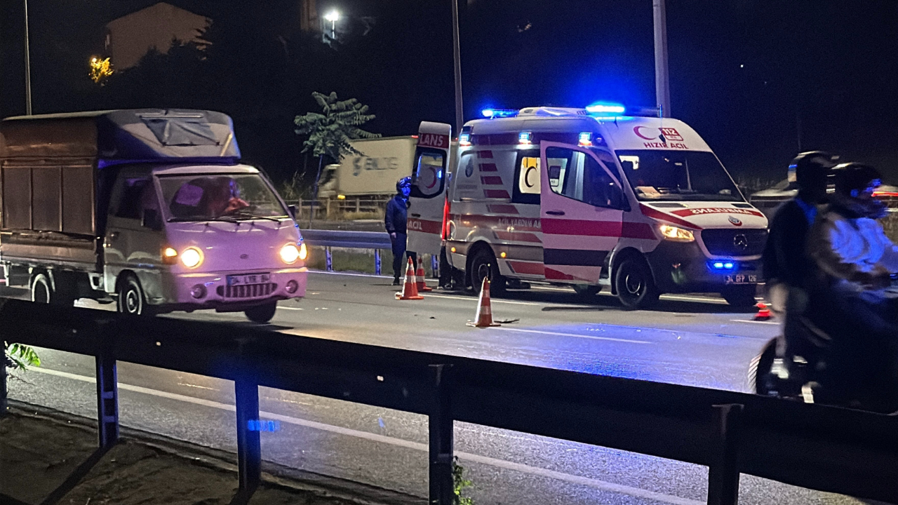 Kağıthane'de yola atlayan yaya feci şekilde can verdi