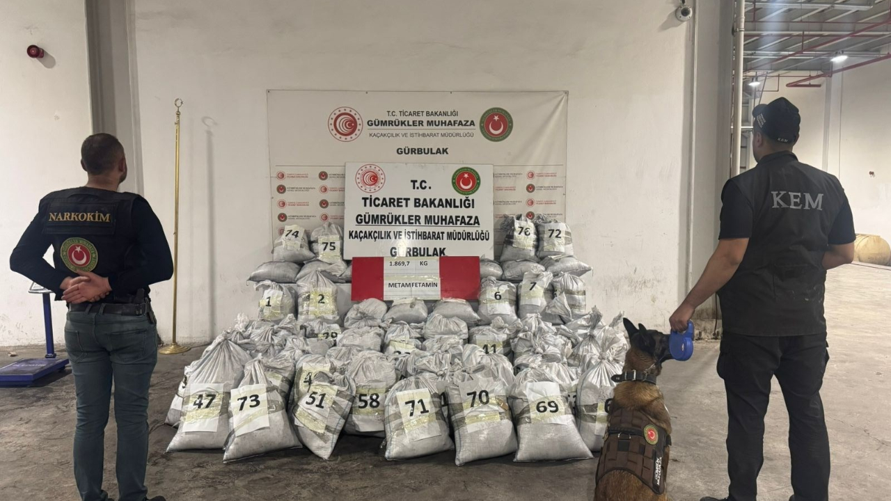 Gürbulak'ta 1 ton 870 kilo uyuşturucu ele geçirdi