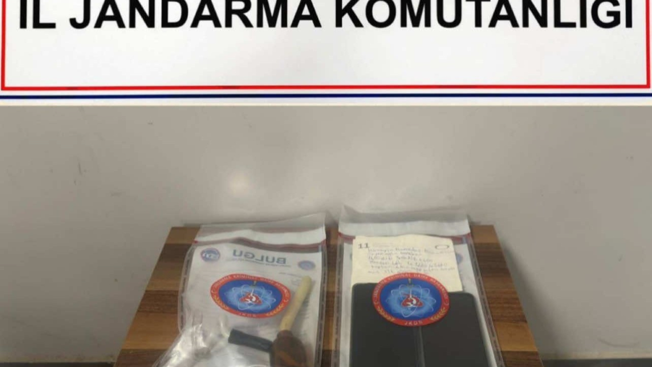 Denizli’de jandarma uyuşturucu tacirlerine geçit vermiyor