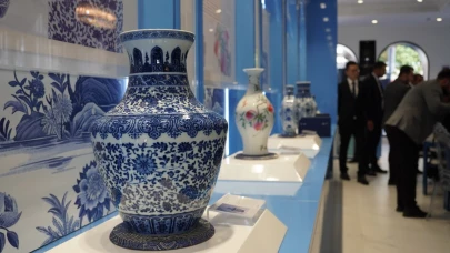 İznik seramiği dünya vitrininde