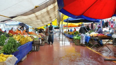 Kartepe’de arefe günü pazar kurulacak