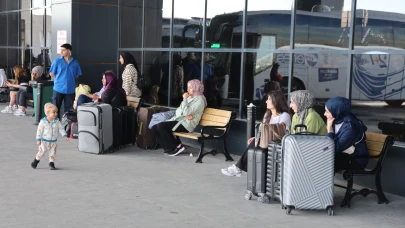 Elazığ'da bayram tatili uzamayınca otogar boş kaldı