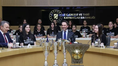 Bakan Bayraktar BOTAŞ Spor Kulübü'nü kabul etti