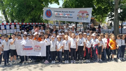 Bursa'da girişimci çocuklar hem üretti hem öğrendi
