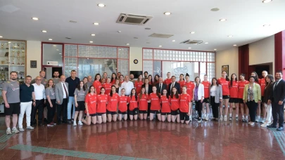 Nilüfer Belediyesi çalışanları bayramlaştı