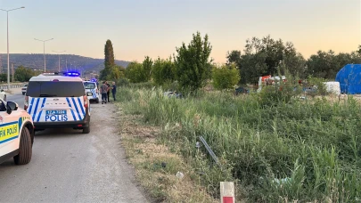 Çanakkale'de 3 araçlı zincirleme kaza: 1'i ağır 5 yaralı