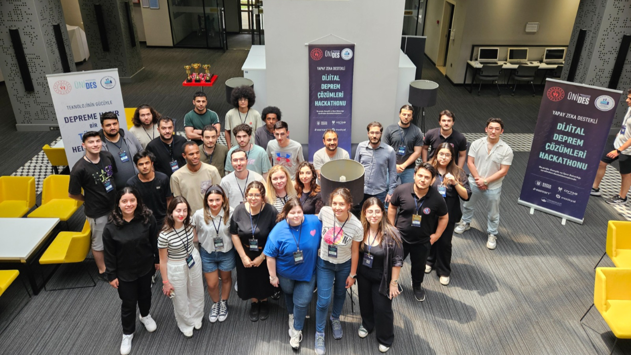 BTÜ’de Dijital Deprem Çözümleri Hackathonu Gerçekleştirildi