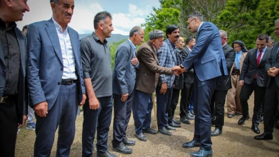 Vali Çelik’ten köy ziyareti