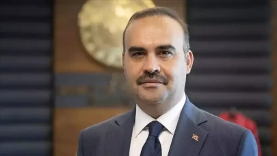 Bakan Kacır: Vatandaşlarımız güvenli araçlarla yollarda