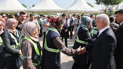 Başkan Bozbey Tarım Peyzaj A.Ş. çalışanlarıyla bayramlaştı