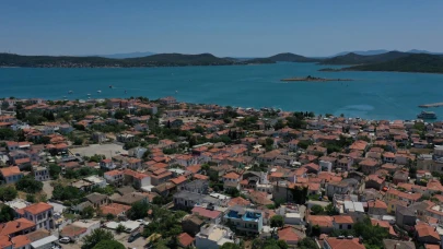 Kurban Bayramı'nda Ayvalık'tan Ege Adaları'na tatilci akını