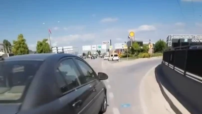 Aynamı kırdın" dedi, kamera kaydı çıkınca kaçtı