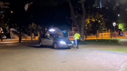 Uygulamayı görünce kaldırıma çıktı, yine kaçamadı
