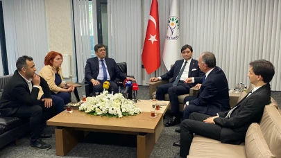6 partiden DEM Parti’ye bayram ziyareti