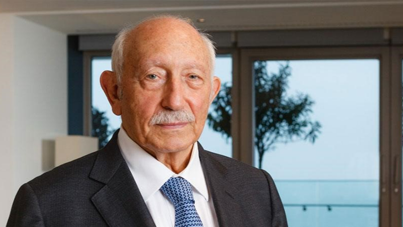 Duayen sanayici Asım Kibar yaşamını yitirdi