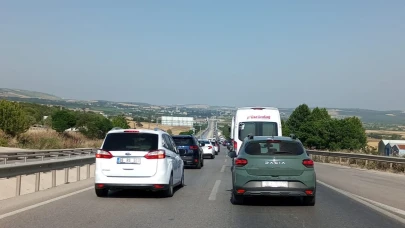 Dönüş çilesi Bursa'da trafiği durma noktasına getirdi