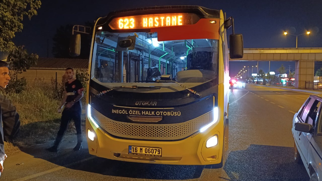 Bursa'da üst geçidi kullanmayan kadına otobüs çarptı
