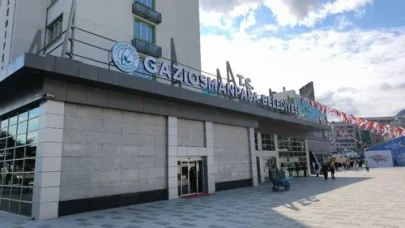 Gaziosmanpaşa Belediyesi AK Parti'ye geçti! Eray Karadeniz başkanvekili