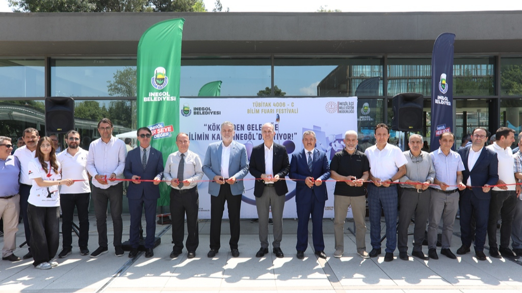 İnegöl'de bilim ve teknoloji rüzgarı! TÜBİTAK Bilim Fuarı Festivali gerçekleşti