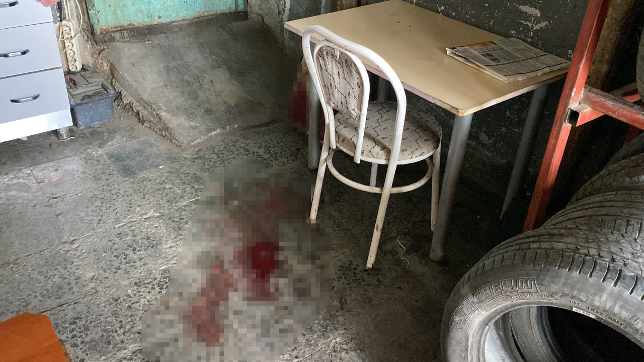 Konya'da sandalyeden düşen adam ağır yaralandı