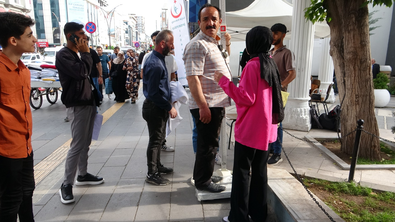 İpekyolu'nda sigaraya ve kiloya dur dendi!