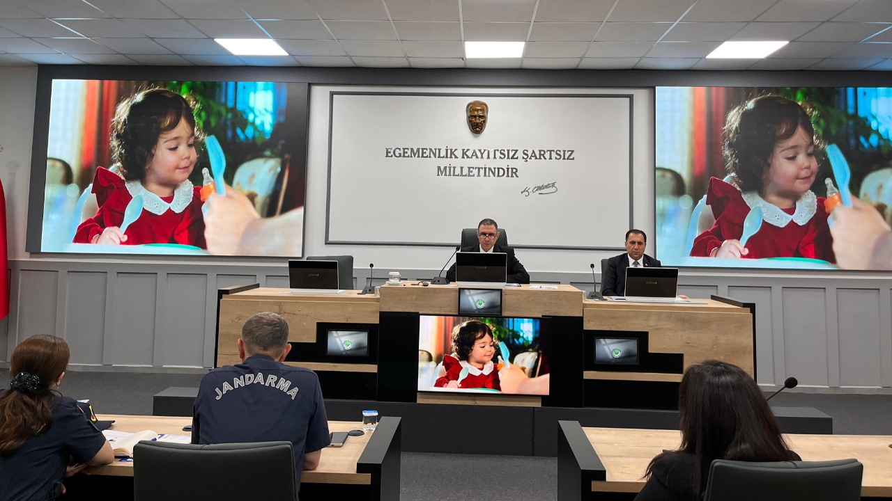 Bilecik'te kadına şiddete ve çocuk korumaya dikkat çekildi