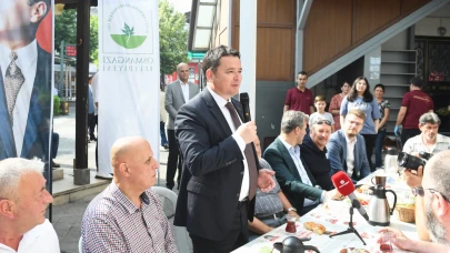 Başkan Aydın Kemerçeşme mahalle sakinlerini ziyaret etti