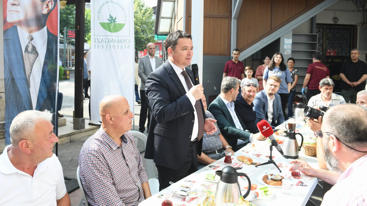 Başkan Aydın mahalle sakinleriyle bir araya gelerek taleplerini dinledi