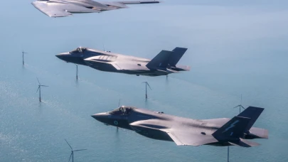 İngiltere'nin F-35 savaş uçağı Hindistan'a acil iniş yaptı