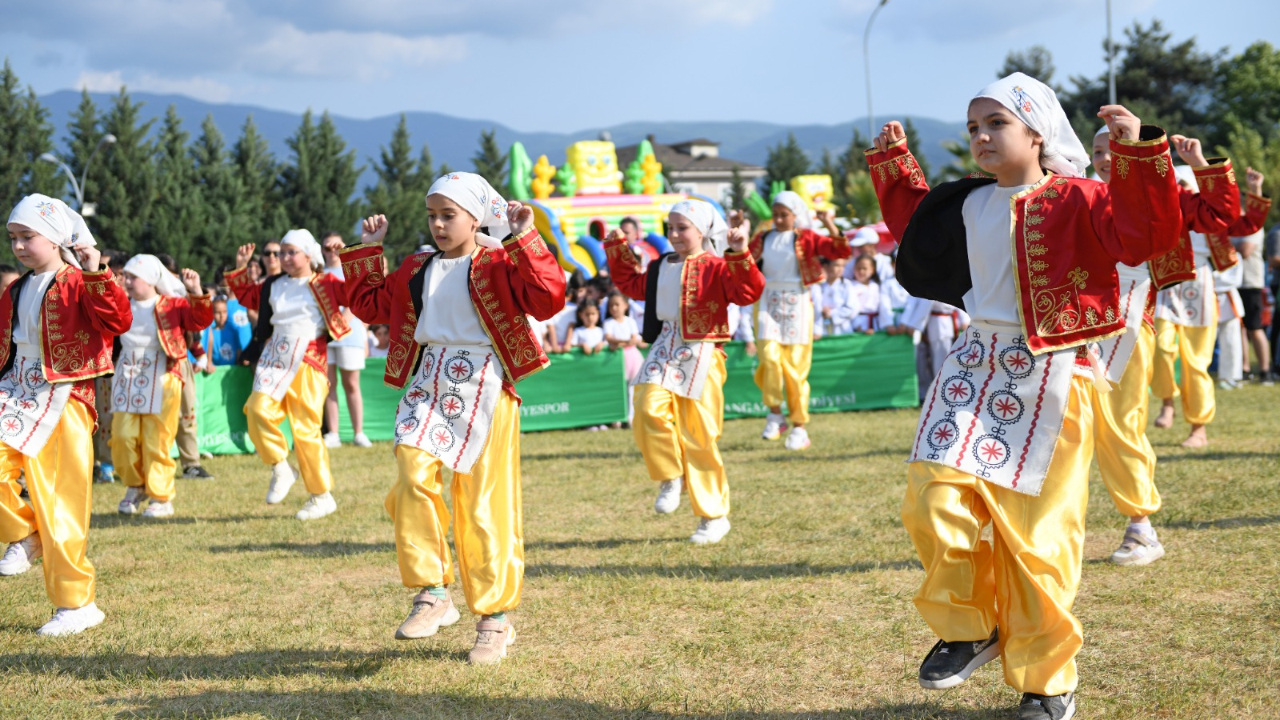 Osmangazi Belediyesi’nden gençlik ve spor şenliği