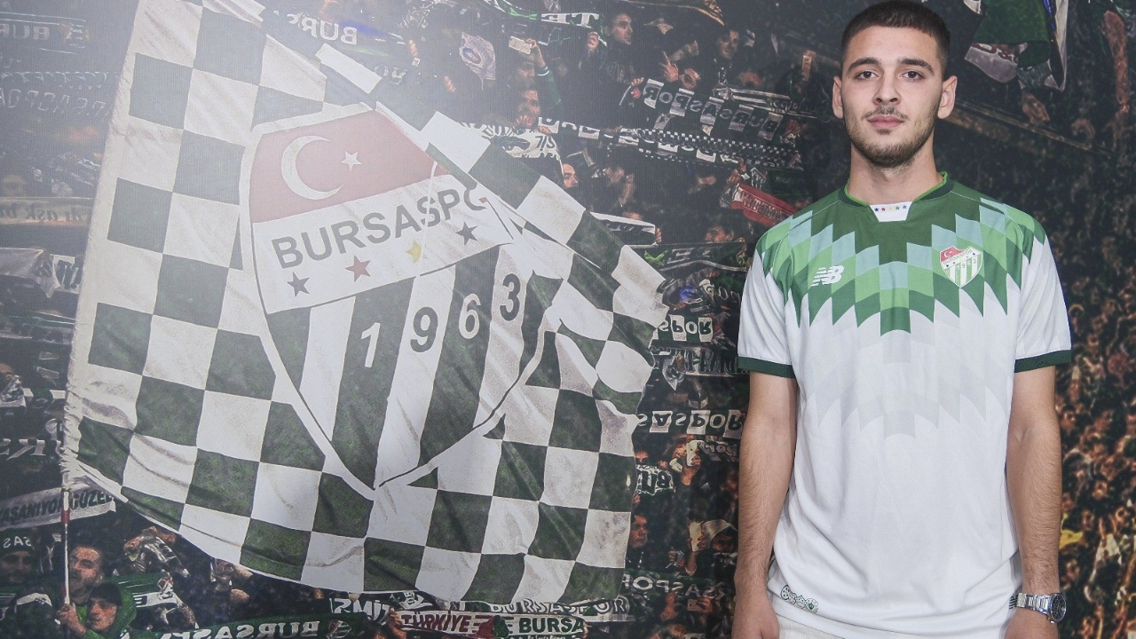 Vakıfköy'den Bursaspor A takımına 4 imza