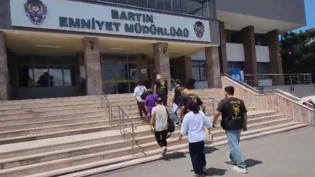 Bartın ve Muğla'da 29 adrese fuhuş baskını