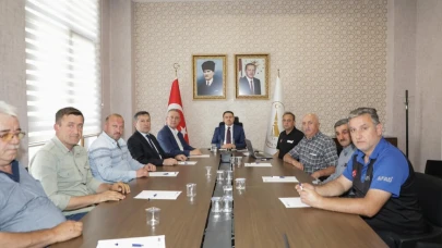 Heyelan riski tartışıldı: Köy taşınma kararı aldı