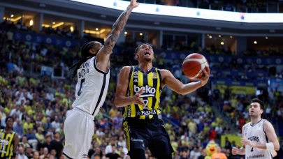 Fenerbahçe final serisinde 1-0 öne geçti