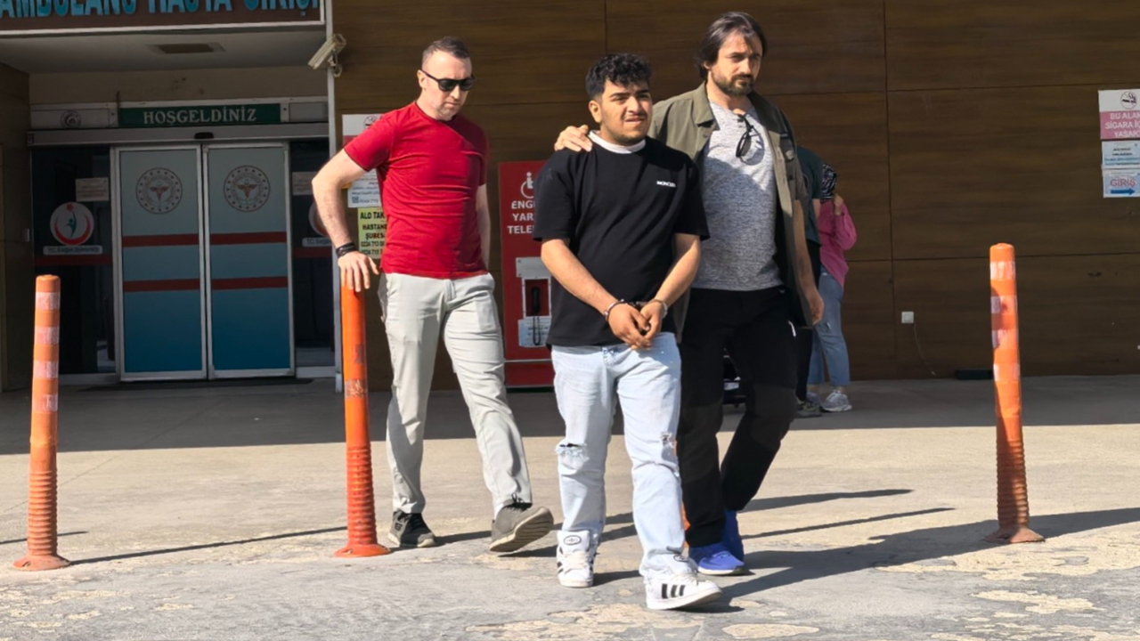 Arkadaşını bıçaklayan zanlı yakayı ele verdi