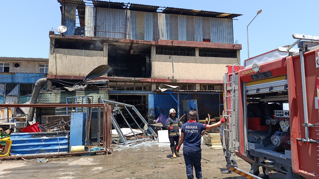 Adana'da sanayi sitesindeki iş yerinde tüp patladı: 3 yaralı