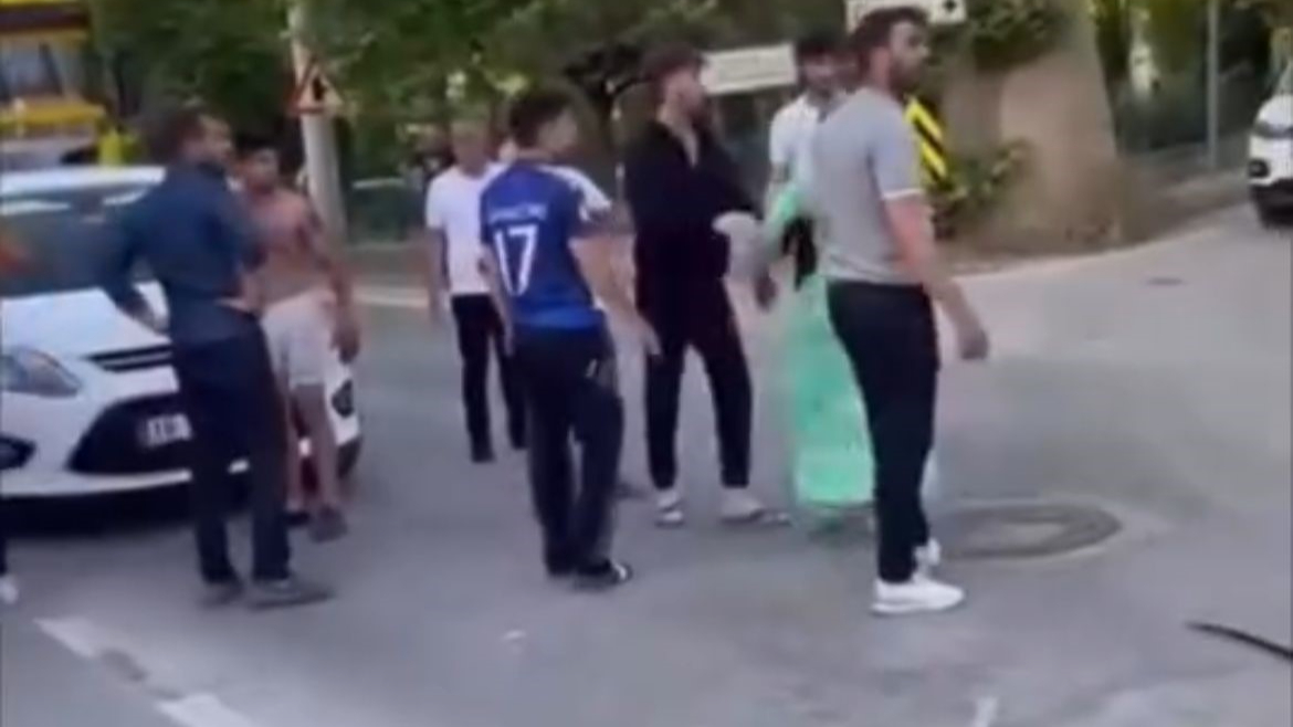 Bursa'da kaza sonrası ortalık alevlendi!