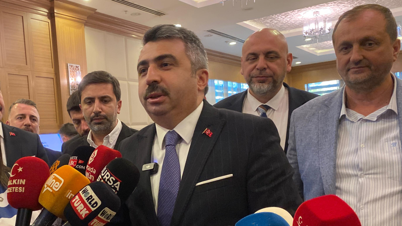 Oktay Yılmaz’dan su zammı tepkisi! “Tehditlere boyun eğmeyiz”