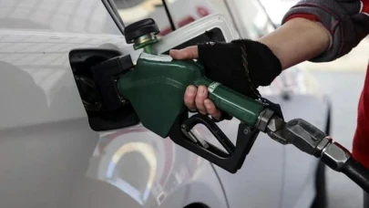 Benzin ve motorine zam bekleniyor
