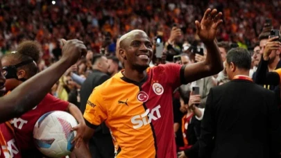 Victor Osimhen'den canlı yayında transfer açıklaması
