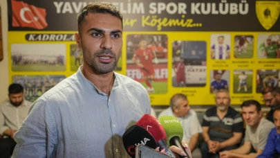 Milli futbolcu Zeki Çelik Bursa'da! Takımını unutmadı