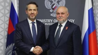 Bakan Bayraktar Rusya Enerji Bakanı Tsivilev ile görüştü
