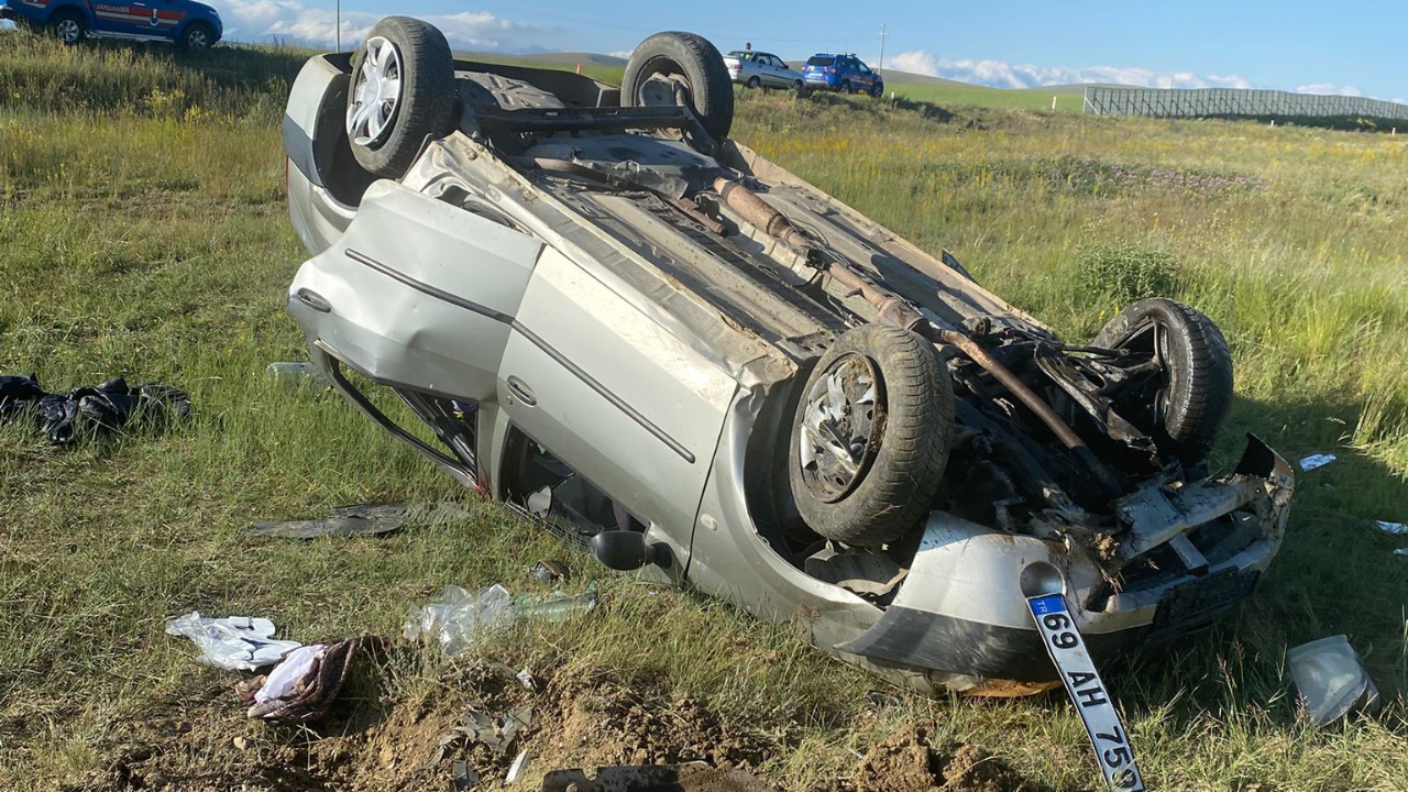 Bayburt'ta trafik kazası: 4 yaralı