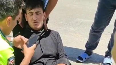 Muş'ta motosiklet ile hafif ticari araç çarpıştı