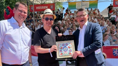 Başkan Aydın Hessen Eyalet Başkanı Rhein ile bir araya geldi