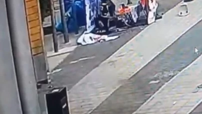 AK Parti standına saldıran şüpheli yakalandı